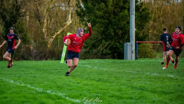 Emyr Jones